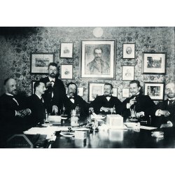 Den grnselse profession. Danske farmaceuter 1840-1923