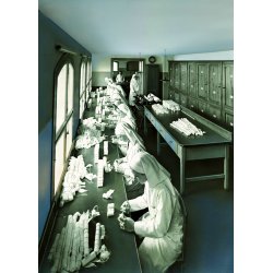 Dansk Medicin  Historien om de danske medicinfabrikker